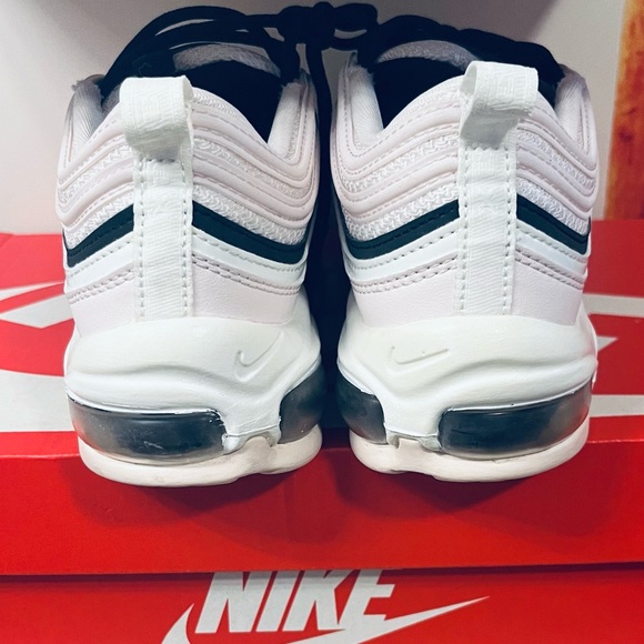 Pre-owned Nike Air Max 97
Light Soft Pink Black - Picture 3 of 7